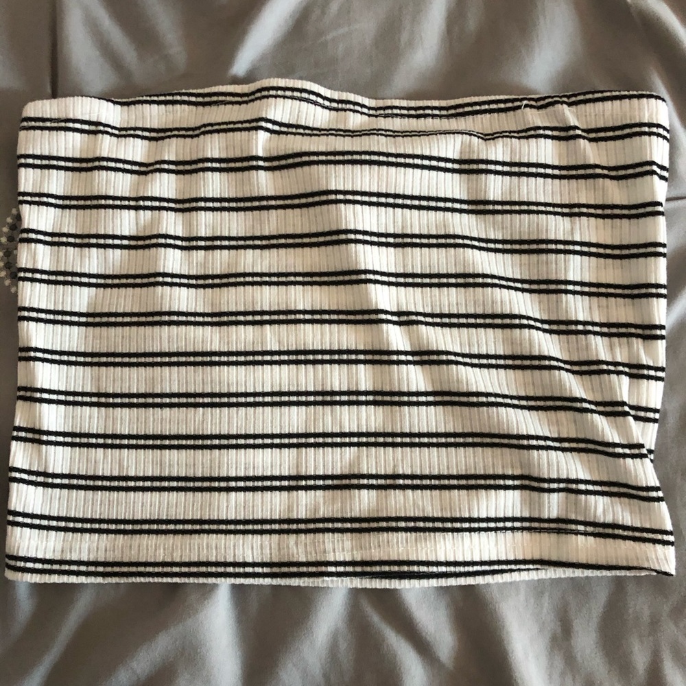 Black and white striped tube top!